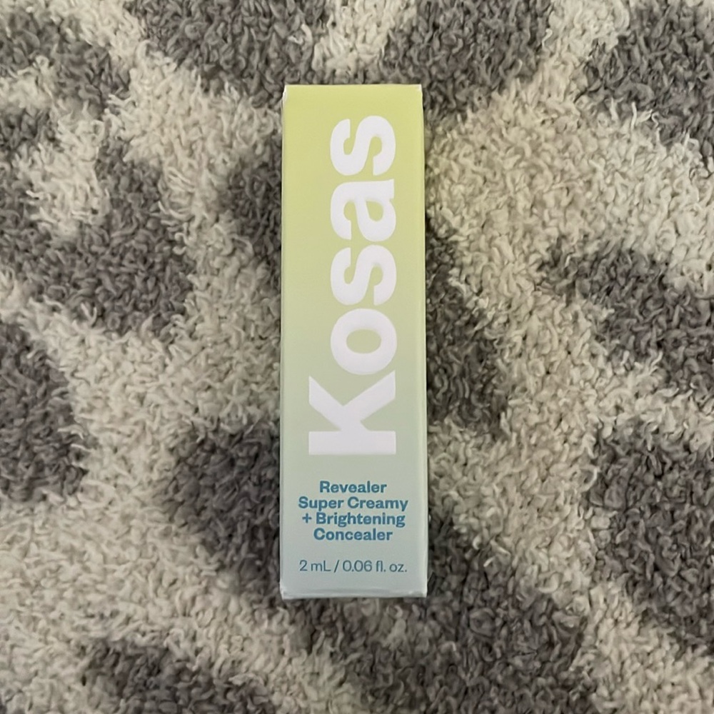 NWT KOSAS MINI CONCEALER